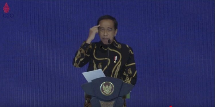 Presiden Republik Indonesia, Joko Widodo jengkel sejumlah menteri masih gemar beli barang impor/Net