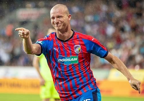Striker timnas Ceko, Michael Krmencik Resmi Gabung Persija Jakarta/net
