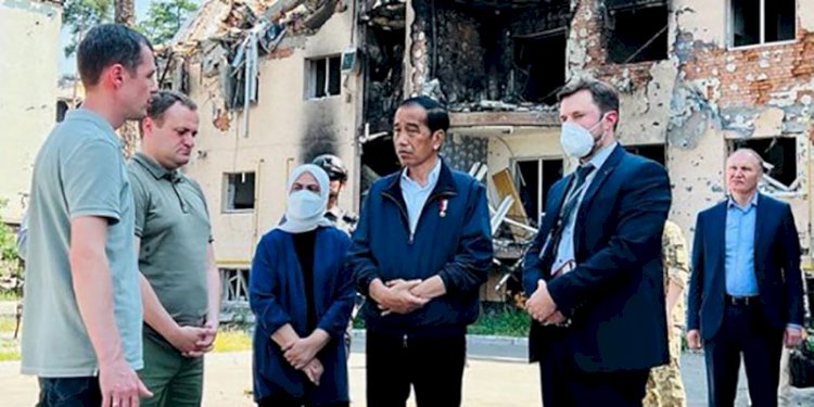  Jokowi datangi Apartemen Lipky Ukraina yang hancur akibat peperangan/Ist
