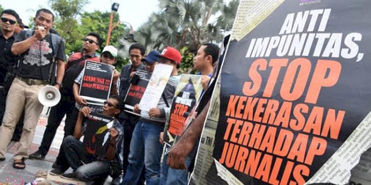 Ilustrasi anti kekerasan terhadap jurnalis/Net