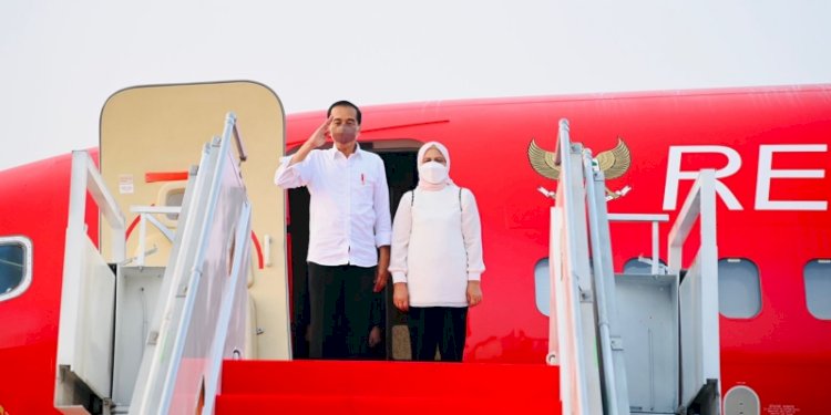 Presiden Republik Indonesia, Joko Widodo dan Ibu Negara, Iriana Jokowi bertolak dari Jakarta menuju Nusa Tenggara Timur, Kamis (21/7)/Net