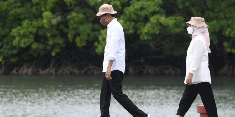 Presiden Joko Widodo dan Iriana Jokowi di Pulau Rinca, labuan Bajo/Net