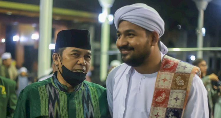Plt Wali Kota Cimahi, Ngatiyana (kiri)/Ist