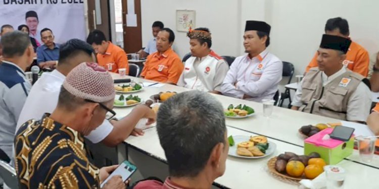 Relawan APIK mengunjungi Kantor PKS Lampung/Ist