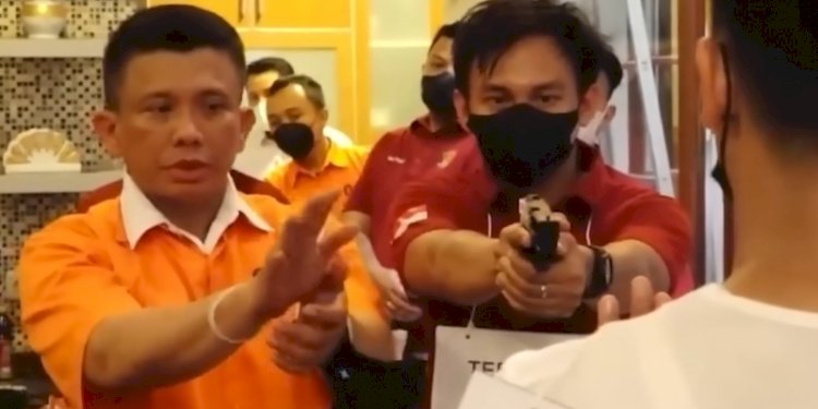 Ferdy Sambo saat menjalani rekonstruksi pembunuhan Brigadir Yosua/Net