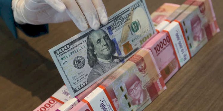  Ilustrasi dolar AS di atas rupiah/Net
