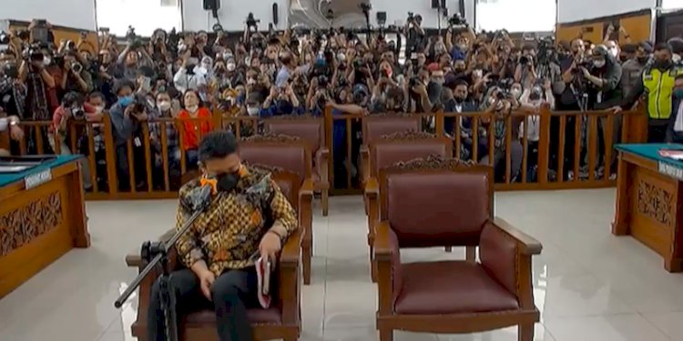 Ferdy Sambo saat menjalani sidang/Net