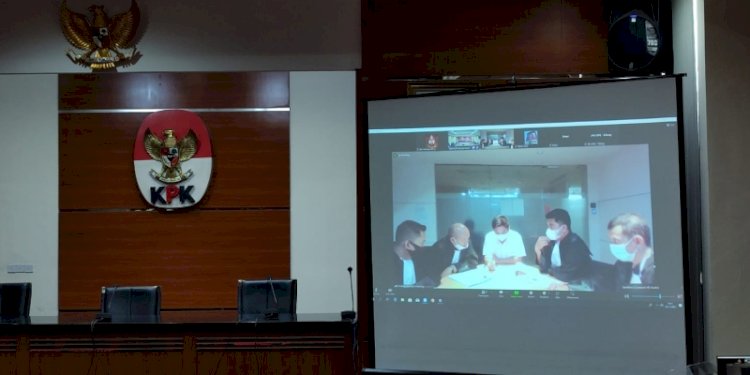  Mardani H Maming menjalani sidang dakwaan kasus suap Izin Usaha Pertambangan (IUP) Kabupaten Tanah Bumbu secara daring dari Gedung KPK RI, Jakarta/RMOL