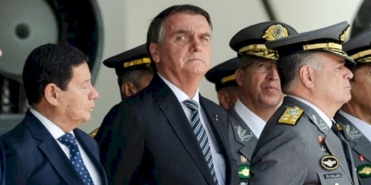 Presiden Jair Bolsonaro di acara kelulusan militer Brasil pada Sabtu (26/11)/Net