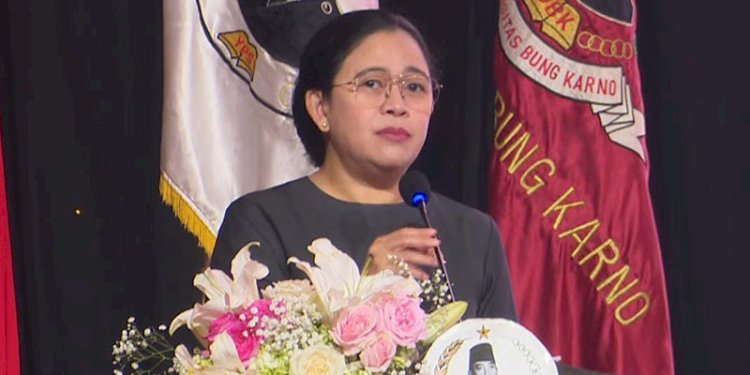 Ketua DPR RI, Puan Maharani, memberi sambutan di acara Wisuda Universitas Bung Karno (UBK) di Balai Sudirman, Jakarta Selatan, Rabu (30/11)/Ist