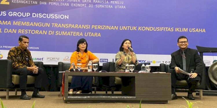 Kasatgas Direktorat Anti Korupsi Badan Usaha KPK RI, Rosanna Fransisca berbicara di FGD terkait perizinan usaha dalam Rakerda PHRI kedua 2022/Ist