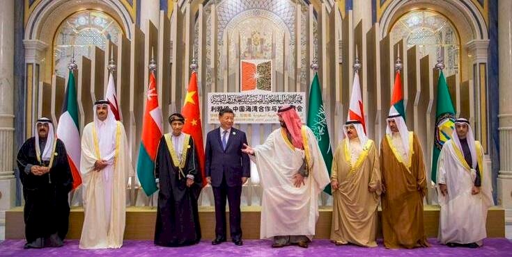 Para Pemimpin GCC dan Presiden China Xi Jinping melakukan pertemuan pada Jumat (9/12)/Net