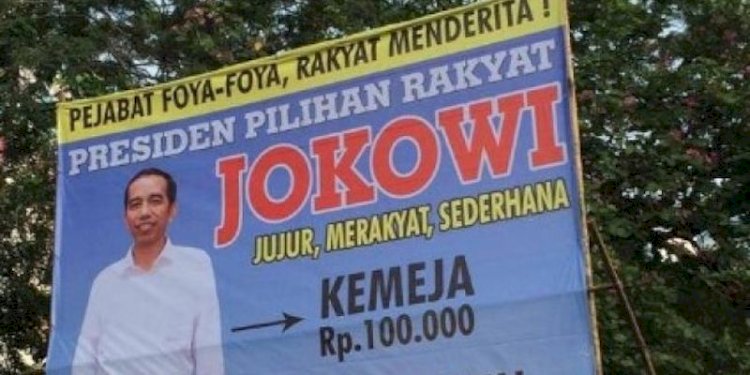 Banner kampanye yang memperlihatkan kesederhanaan Jokowi/Net