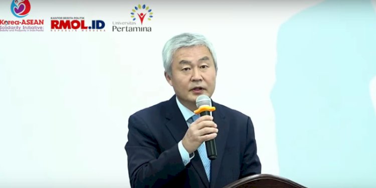 Dubes Korsel untuk Indonesia, Kwon Hee-Seog dalam acara Seminar Internasional "Korea-ASEAN Solidarity Initiative (KASI): Epicentrum of Stability and Prosperity in the Indo-Pacific", di Universitas Pertamina, Selasa 20 Desember 2022/RMOL
