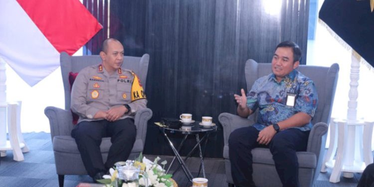 GM PT KPI RU III, Yulianto Triwibowo saat menemui Kapolda Sumsel Irjen Rachmad Wibowo/RMOLSumsel