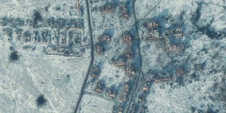 Foto satelit menunjukkan Kota Soledar hancur oleh pemboman Rusia/Net