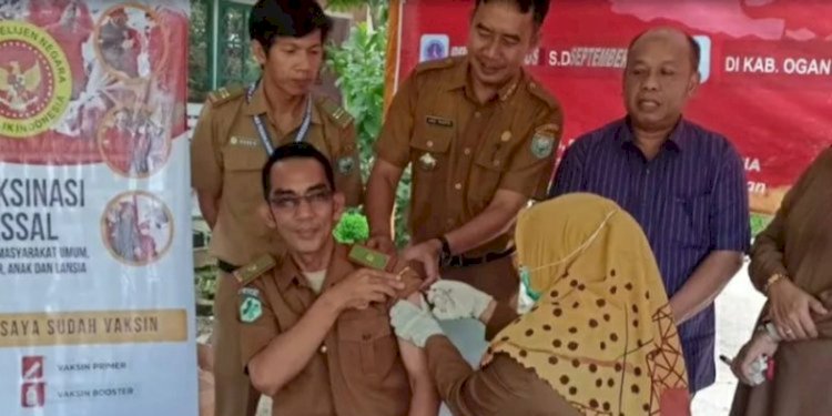 Aparatur pemerintah Kabupaten OKU disuntik vaksin booster/RMOLSumsel