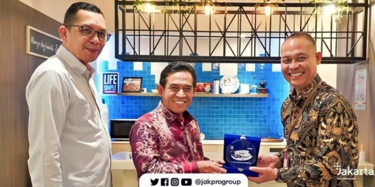 Wakil Walikota Banjarmasin, Arifin Noor berserta beberapa pejabat tinggi lingkup Pemkot Banjarmasin melakukan kunjungan kerja ke PT Jakarta Propertindo (Perseroda)/Net