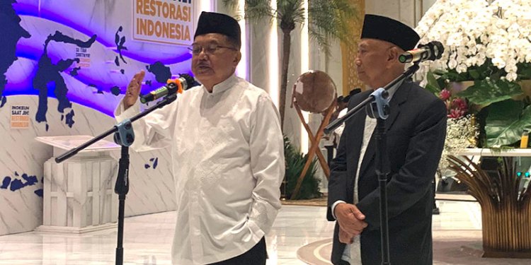 Jusuf Kalla memberikan keterangan pers usai mengikuti acara buka bersama Partai Nasdem, Sabtu (25/3)/RMOL