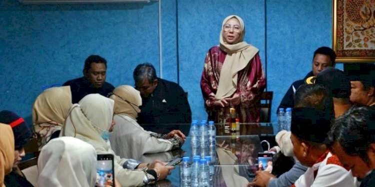 Anggota Fraksi Partai Gerindra DPR RI Himmatul Aliyah saat bersilaturahmi sekaligus buka bersama dengan pengurus DPLN Gerindra Arab Saudi/Ist