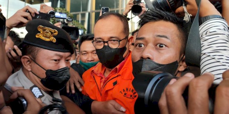Rafael Alun Trisambodo (rompi oranye khas tahanan KPK)/RMOL