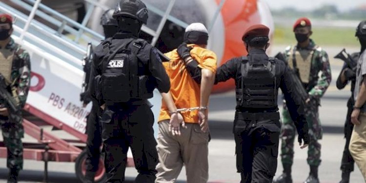 Ilustrasi penangkapan terduga teroris/ Net