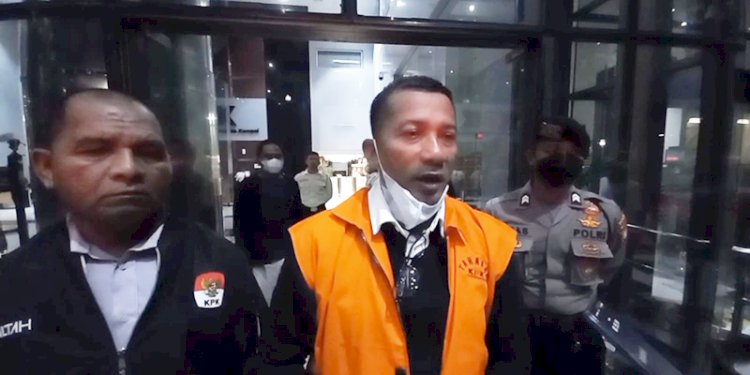 Bupati Meranti Muhammad Adil usai diperiksa oleh KPK/RMOL