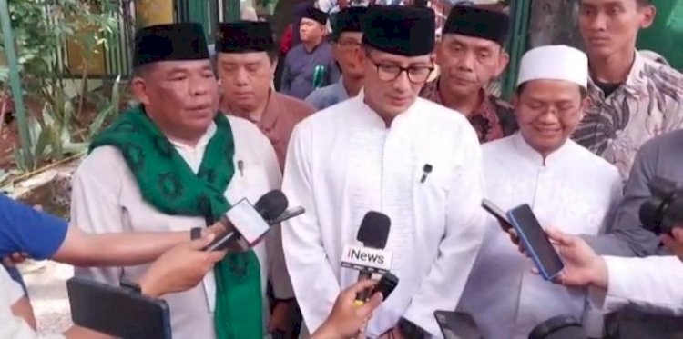 Sandiaga menghadiri acara 'Halal Bihalal dan Silaturahmi PW Ikapete DKI Jaya dan di Ponpes Asshiddiqiyah, Kedoya, Jakarta Barat, Minggu (30/4)/Net