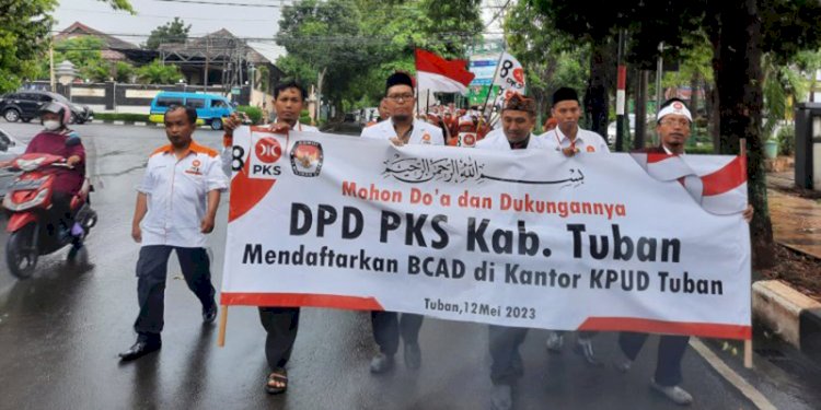 DPD PKS Tuban mendaftarkan 50 caleg ke kantor KPUD/RMOLJatim