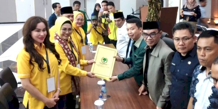DPD Partai Golkar Sumsel resmi mendaftarkan 75 Bacaleg ke KPU Sumsel/RMOLSumsel