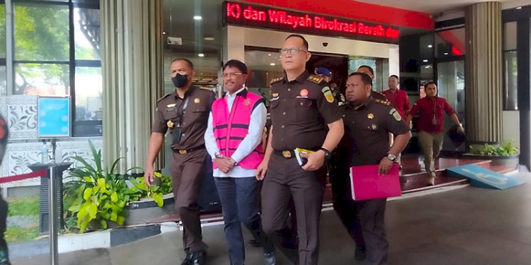 Menkominfo Johnny G Plate usai ditetapkan tersangka dan ditahan dalam kasus dugaan korupsi pengadaan infrastruktur base transceiver station (BTS) 4G dan infrastruktur pendukung paket 1,2,3,4 dan 5 Bakti Kominfo TA 2020-2022/RMOL