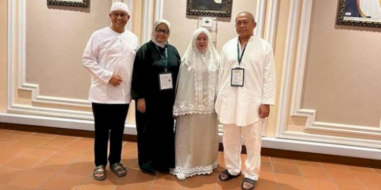 Puan Maharani bersama suaminya saat bertemu Anies Baswedan di Mina, Arab Saudi/Net