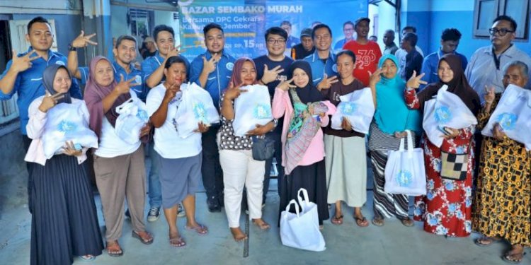  Kolaborasi Direktorat Relawan Sandiaga Uno bersama Gerakan Ekonomi Kreatif Nasional (Gekrafs) hadirkan "Bazar Sembako Murah"/Ist
