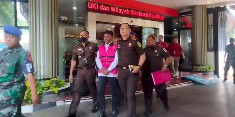  Johnny Gerard Plate jadi tersangka korupsi BTS Kominfo/RMOL