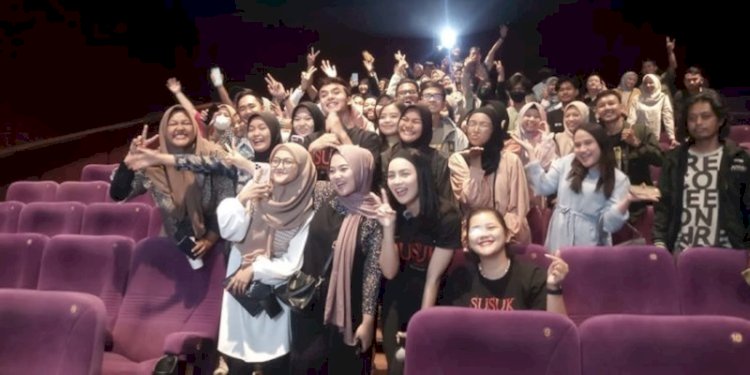 Kehebohan penonton bioskop dengan pemeran Film Horor "Susuk Kutukan" di Pekalongan/Ist