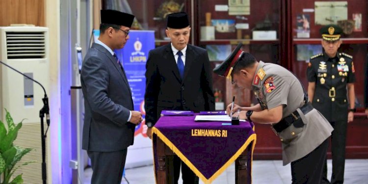 Pelantikan mantan Kapolda Sumatera Utara (Sumut) RZ Panca Putra Simanjuntak sebagai Sekretaris Utama Lembaga Ketahanan Nasional Republik Indonesia (Sestama Lemhanas RI)/Ist