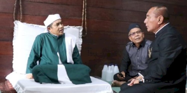 Edy Rahmayadi bersilaturahmi ke Tuan Guru Babussalam di Langkat, Sabtu (16/9)/Ist