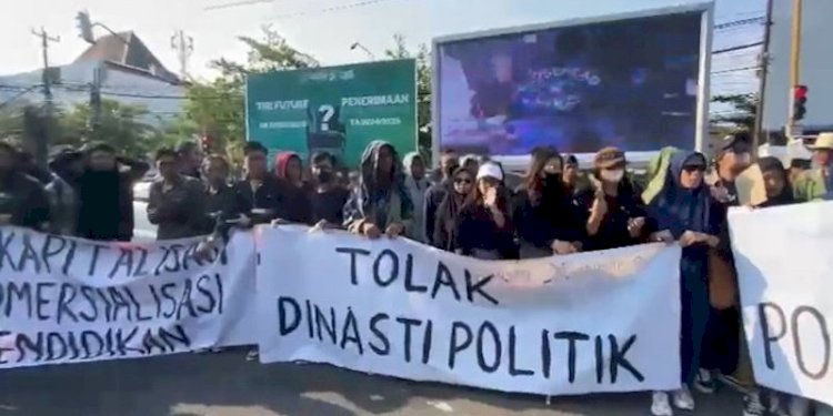 Aksi menolak politik Dinasti/Net