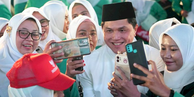Menteri BUMN Erick Thohir di acara Fatayat Nahdlatul Ulama/Net