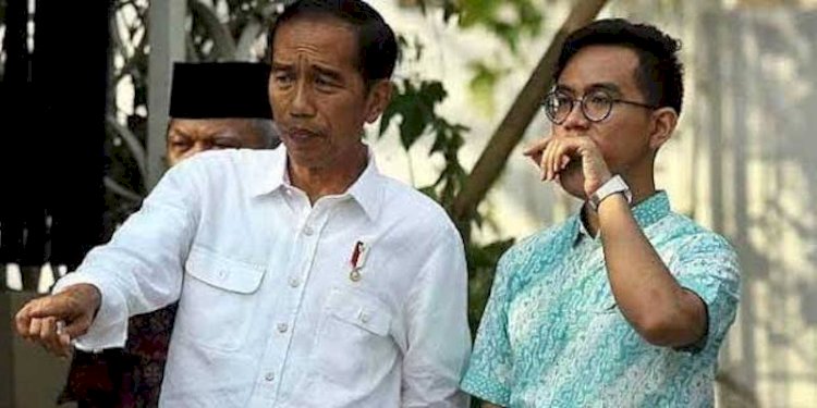 Presiden Joko Widodo bersama Gibran Rakabuming Raka/Net