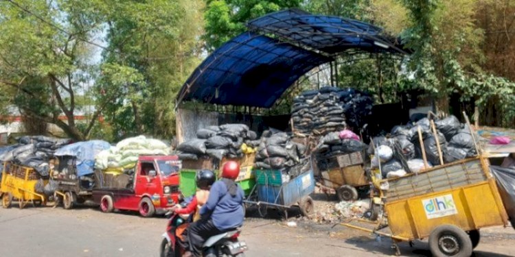 Kondisi tumpukan sampah di sejumlah roda di TPS Citarum/RMOLJabar