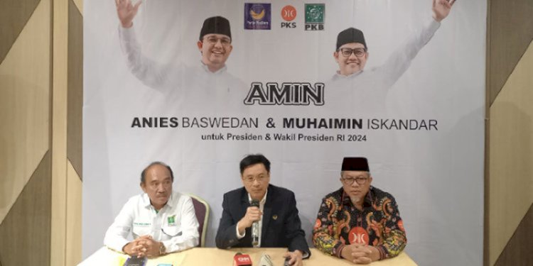 Ketua DPW Nasdem Sumut, Iskandar ST (Tengah)/Ist