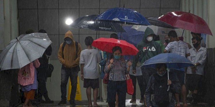 BMKG memprakirakan hujan dengan intensitas ringan akan terjadi di sebagian wilayah Jakarta/Ist