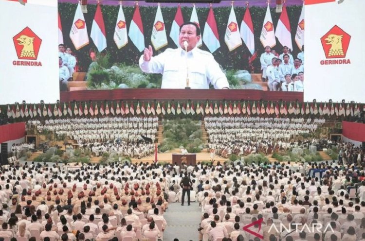ilustrasi - Ketua Umum Partai Gerindra sekaligus presiden terpilih Prabowo Subianto menyampaikan sambutan saat acara Penutupan Rapat Pimpinan Nasional (Rapimnas) Partai Gerindra di Indonesia Arena, GBK, Senayan, Jakarta, Sabtu (31/8/2024). ANTARA FOTO/Fauzan/Spt/aa.
