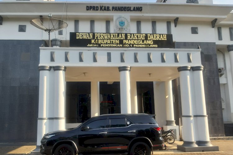 Ilustrasi Kantpr DPRD Pandeglang, Banten. (net)