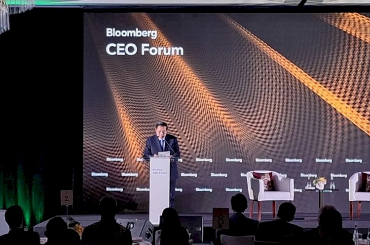 ilustrasi - Presiden ke-6 RI Susilo Bambang Yudhoyono (SBY) saat menyampaikan pidato dalam acara Bloomberg CEO Forum Gala Dinner di Jakarta, Rabu (4/9/2024) (ANTARA/Bayu Saputra)