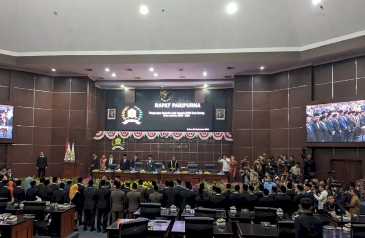ilustrasi - Sebanyak 45 anggota DPRD Kota Serang periode 2024-2029 dilantik di Aula Gedung DPRD Kota Serang, Selasa (3/9/2024). (ANTARA/Desi Purnama Sari)