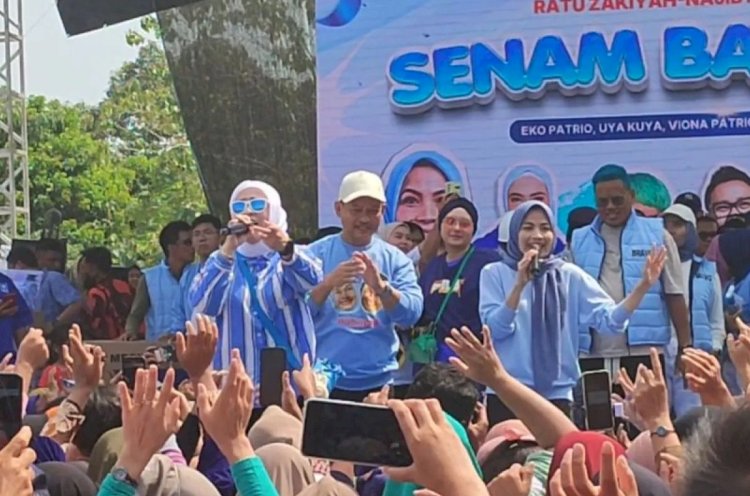 ilustrasi - Pasangan Ratu Zakiyah-Najib Hamas dan Artis Eko Patrio, Viona, Uya Kuya dan Astrid di Lapangan Sukalaba, Kecamatan Gunung Sari, Kabupaten Serang, Minggu (8/9/2024). ANTARA/Susmiatun Hayati