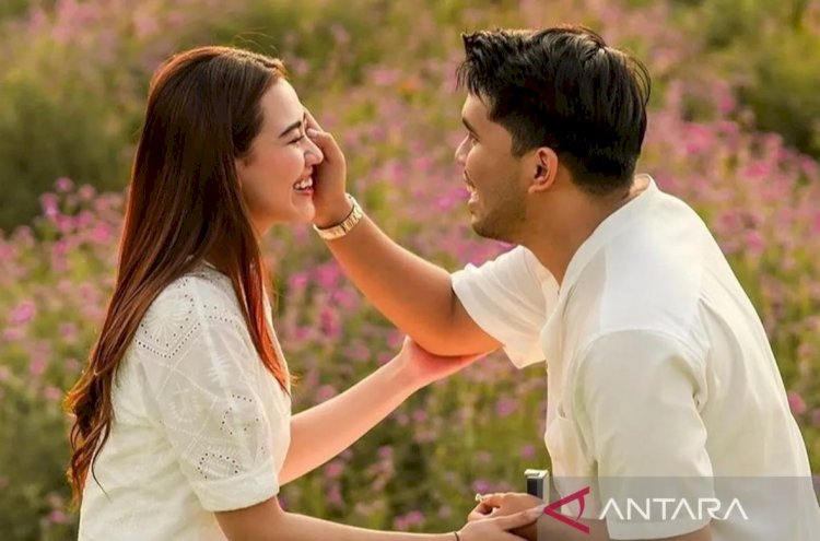 ilustrasi - Figur publik artis Aaliyah Massaid dan Thariq Halilintar. ANTARA/Instagram/@Thariq Halilintar/aa.