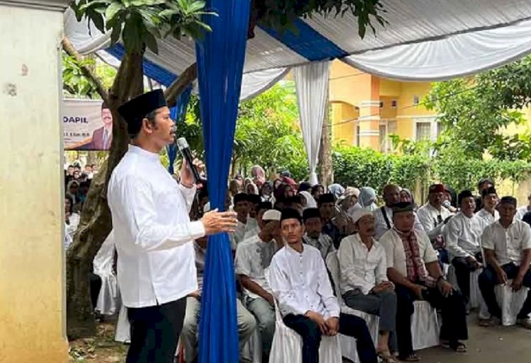 ilustrasi - Anggota DPR RI dari Fraksi Partai NasDem Furtasan Ali Yusuf menggelar acara tasyakuran bersama masyarakat di Taman Graha Asri, Sayabulu, Kota Serang, Banten, Minggu (13/10/2024). (ANTARA/HO-Furtasan)